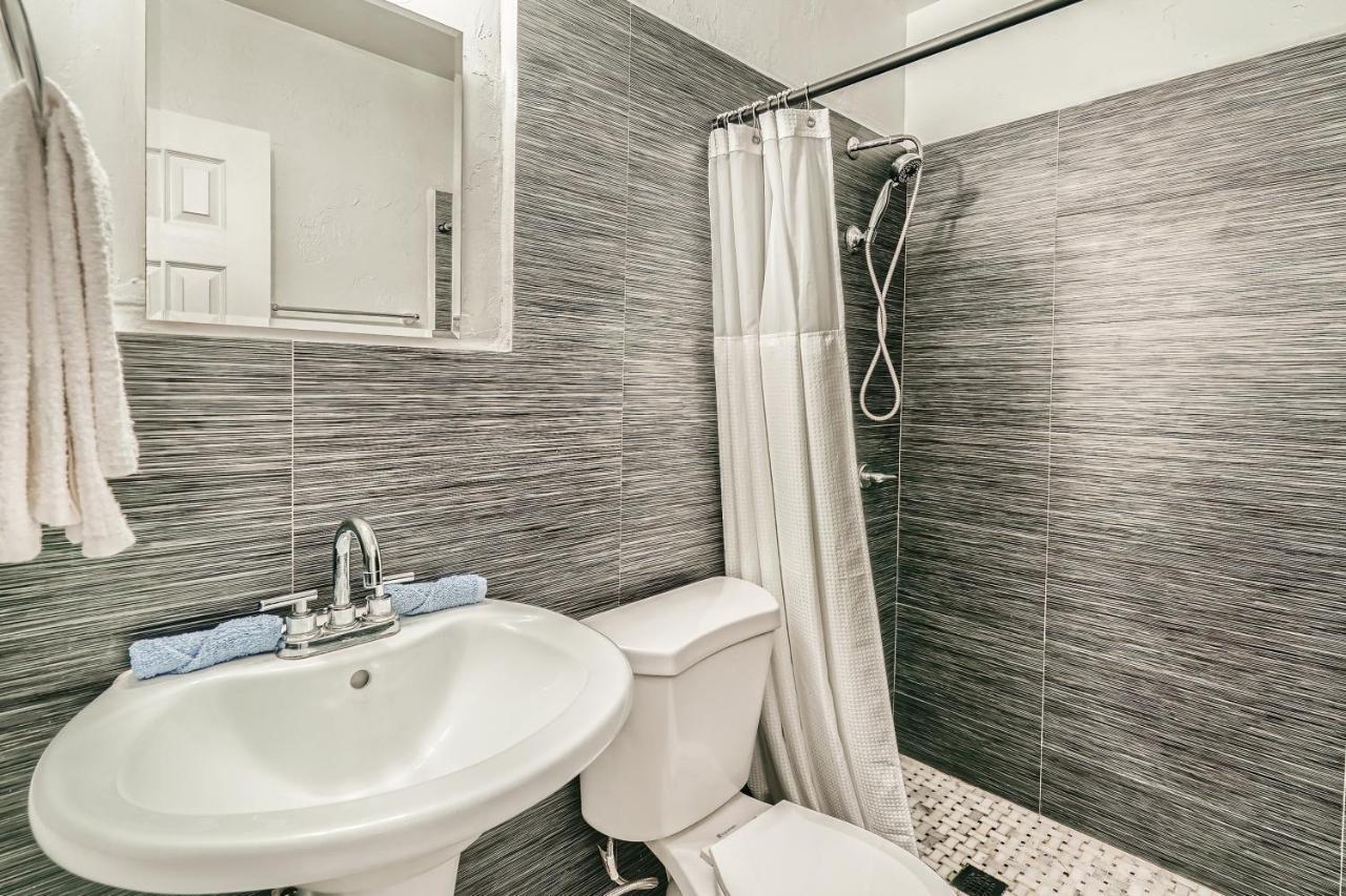 Apartment Sii 1 Bedroom Tropical Gem!